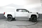 2026 GMC Sierra 1500 photo 2