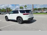 2026 Nissan Pathfinder photo 30