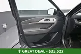 2025 Ford Explorer photo 19