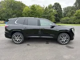 2027 GMC Acadia photo 6