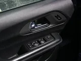 2025 Chrysler Pacifica photo 14