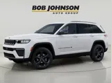 2027 Jeep Grand Cherokee photo 4