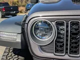 2026 Jeep Gladiator photo 10