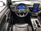 2021 Ford Explorer photo 29