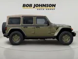 2026 Jeep Wrangler photo 21