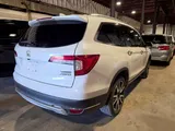 2022 Honda Pilot photo 2