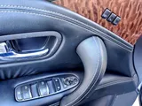 2020 Nissan Armada photo 22
