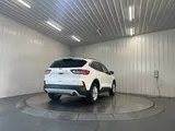 2022 Ford Escape photo 4
