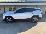 2020 GMC Terrain photo 2