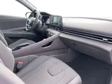 2026 Hyundai Elantra photo 15