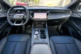 2026 Jeep Cherokee photo 13