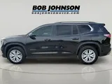 2025 GMC Acadia photo 4