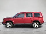 2017 Jeep Patriot photo 2