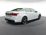 2025 Nissan Altima photo 23