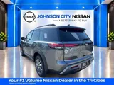 2026 Nissan Pathfinder photo 6