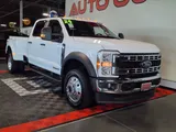 2024 Ford Super Duty F-450 DRW photo 2