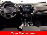 2019 Chevrolet Traverse photo 2