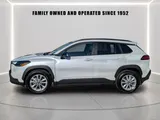 2025 Toyota Corolla Cross photo 3