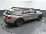 2027 Ford Explorer photo 38