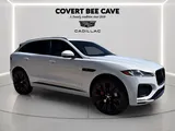 2021 Jaguar F-PACE photo 1