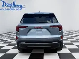 2027 GMC Terrain photo 4