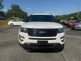 2016 Ford Explorer photo 8