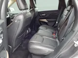 2018 Jeep Cherokee photo 6
