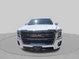 2024 GMC Yukon XL photo 9