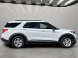 2024 Ford Explorer photo 6