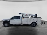 2026 Ford Super Duty F-550 DRW photo 7