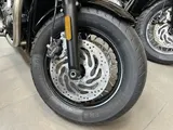 2025 Triumph Bonneville Bobber photo 9