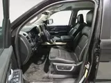 2022 Ram 1500 photo 8