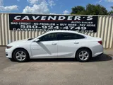 2020 Chevrolet Malibu photo 2