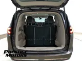 2023 Chrysler Pacifica photo 27