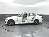 2021 BMW 3 Series photo 41