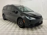 2019 Chrysler Pacifica photo 42