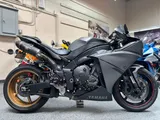2014 Yamaha R1 photo 1