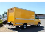 2021 GMC Savana Commercial Cutaway photo 4