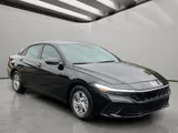 2026 Hyundai Elantra photo 7