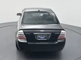 2008 Ford Taurus photo 41