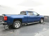 2015 Chevrolet Silverado 1500 photo 2