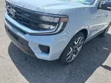 2027 Ford Expedition photo 9