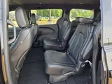 2026 Chrysler Pacifica photo 5
