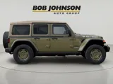 2026 Jeep Wrangler photo 2