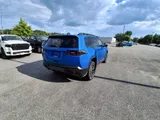 2026 Jeep Cherokee photo 4