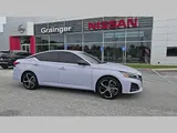 2024 Nissan Altima photo 37