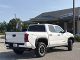 2025 Toyota Tacoma 4WD photo 7