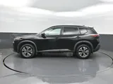 2022 Nissan Rogue photo 2