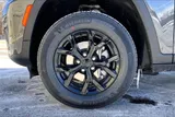 2026 Jeep Grand Cherokee photo 5