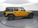 2026 Jeep Wrangler photo 9